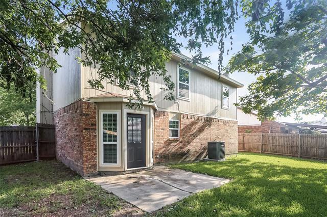 Building Photo - 702 Southridge Ct