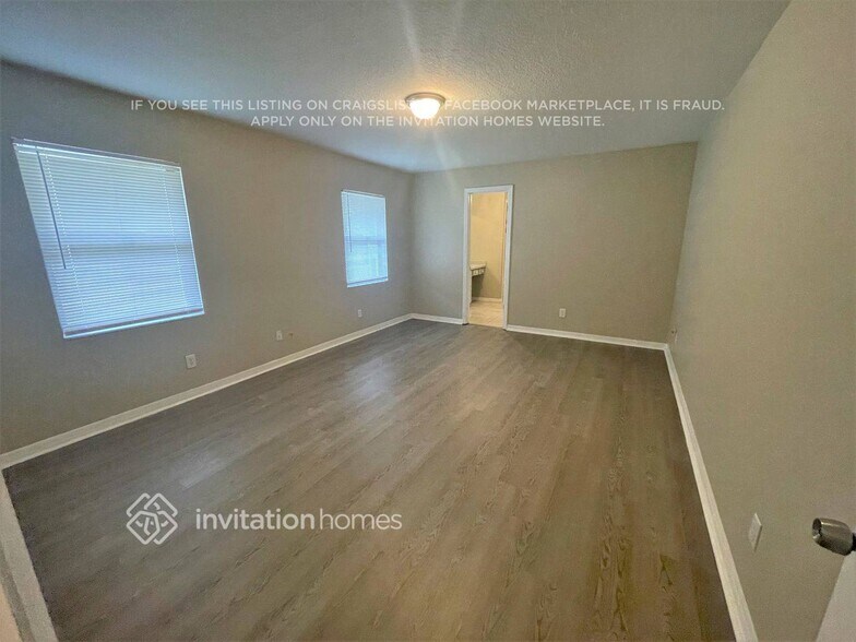 Building Photo - 2112 Jonathan Ln