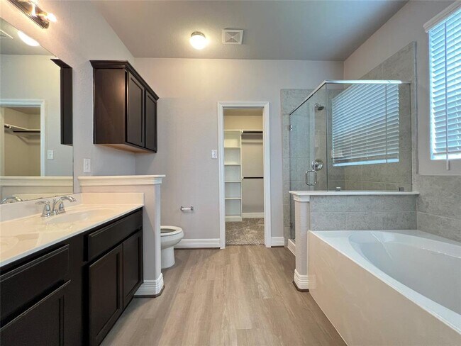 Building Photo - 3214 Aster Mdw Wy