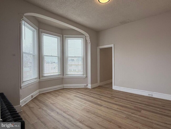 Building Photo - 1113 Lafayette Ave