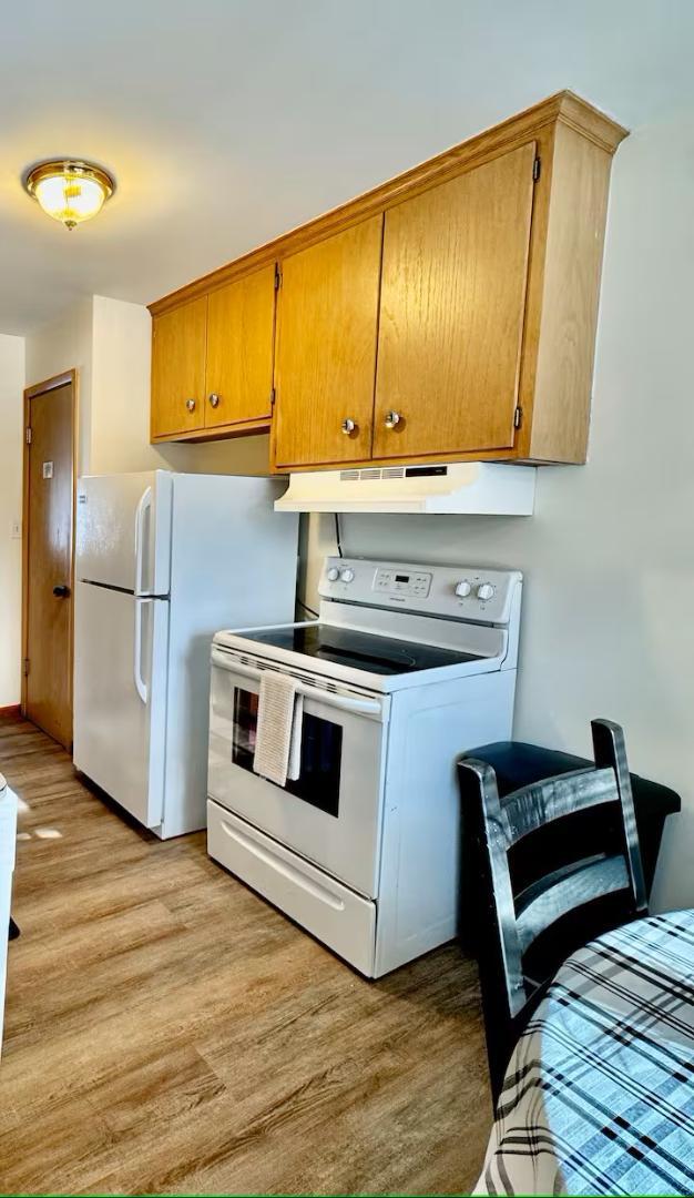 Building Photo - 1062 Glenhill Rd