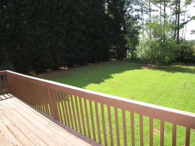 Building Photo - 1097 Trestle Dr