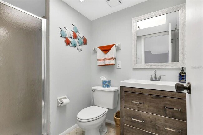 Building Photo - 14459 River Beach Dr