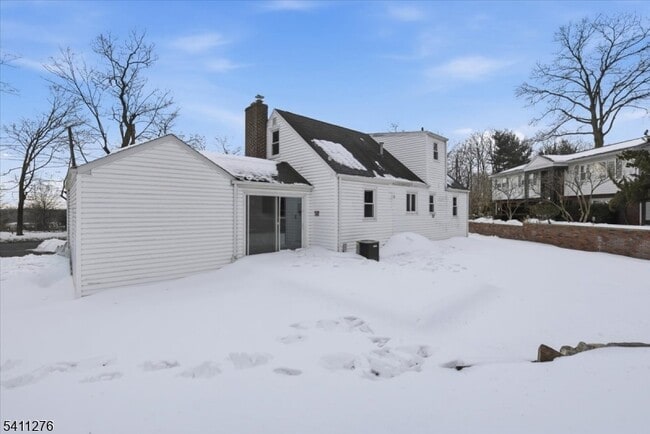 Building Photo - 81 Glen Ave