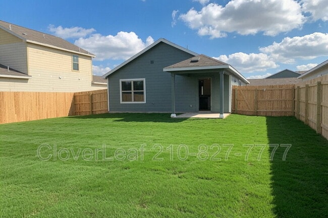 Building Photo - 2172 Darst Dr