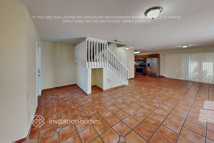 Building Photo - 9853 SW 221st St Rd