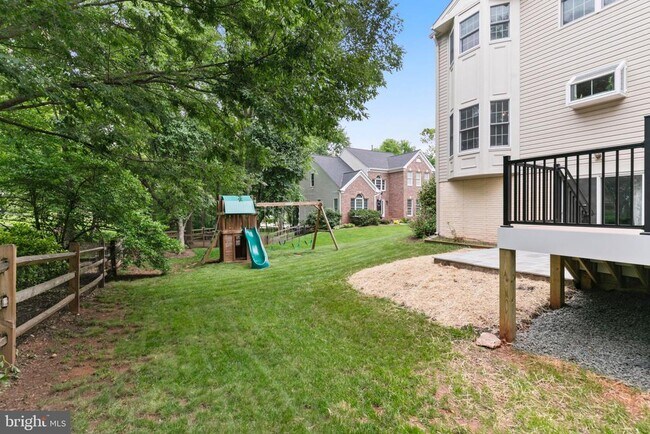 Building Photo - 46450 Saffron Ct