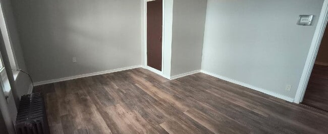 Building Photo - 228 W 3rd St