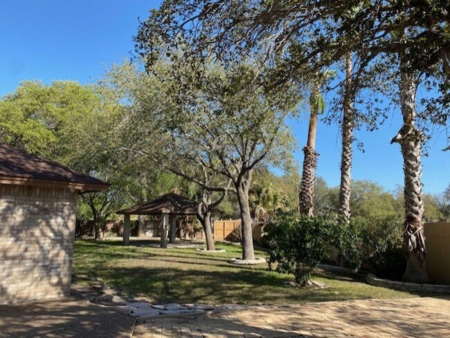 Building Photo - Winfield Subdivision