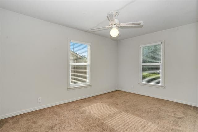 Building Photo - 5832 Locke Ave