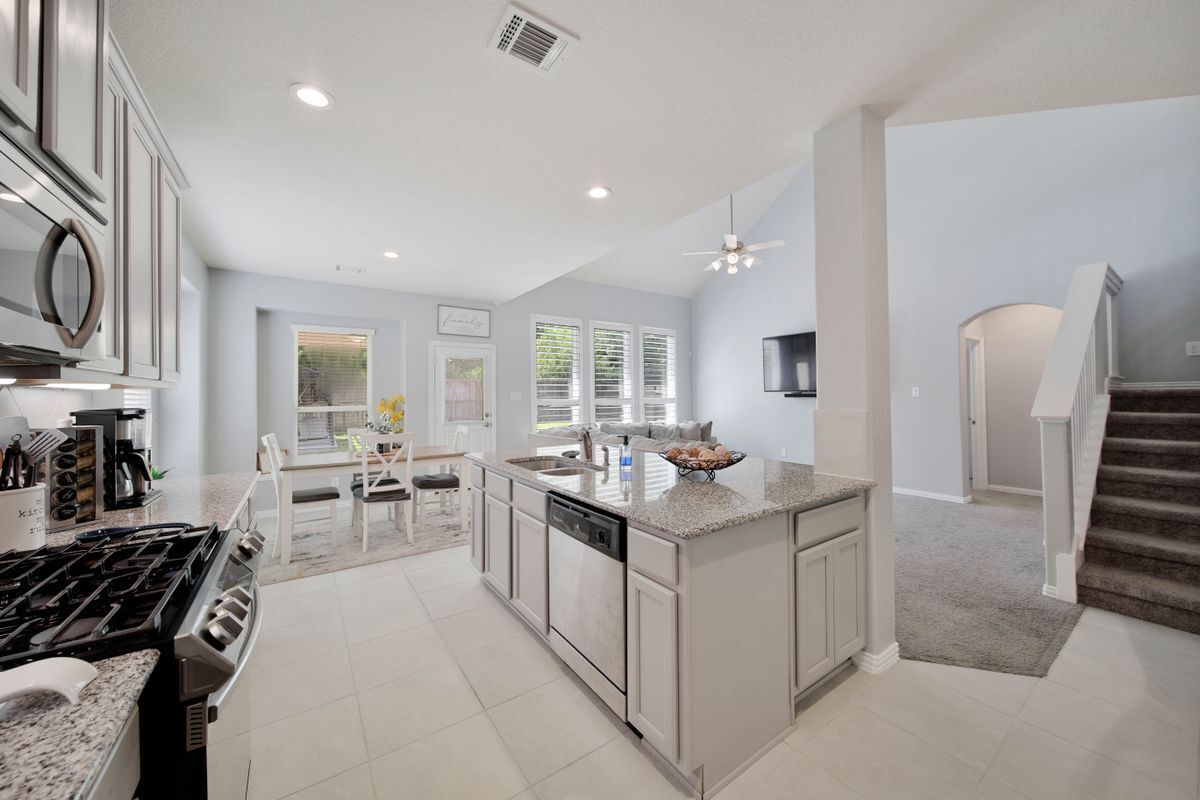 Building Photo - 26028 Brixham Oaks Dr