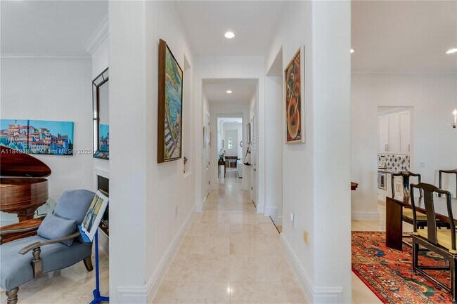 Building Photo - 10175 SW 75th Pl