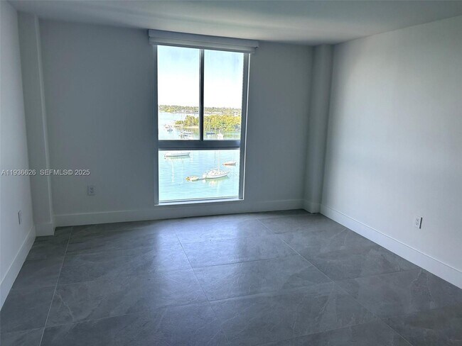 Building Photo - 7928 West Dr