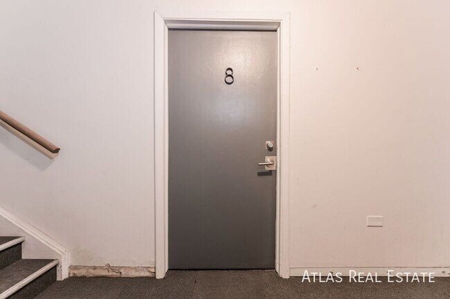 Building Photo - 3150 N Harlan St