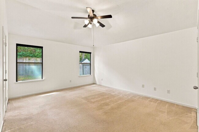 Building Photo - 5923 Deleon Trail Dr