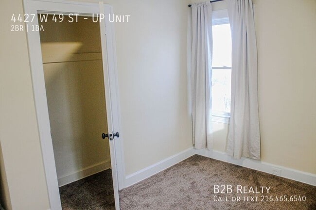 Building Photo - 4427 W 49th St