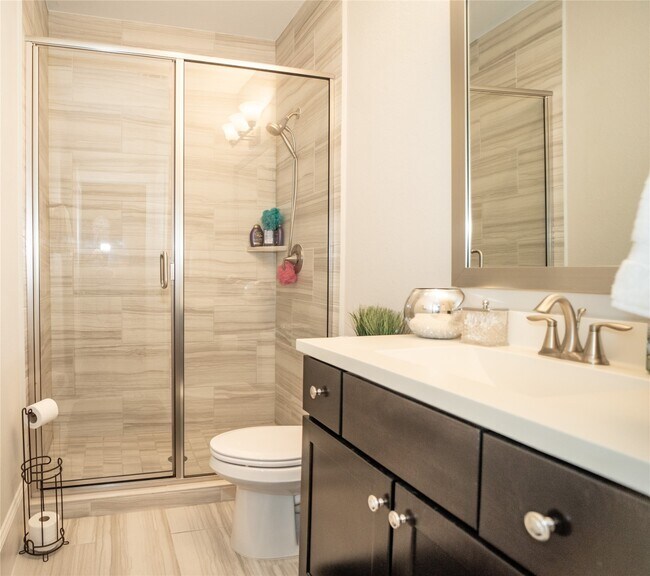 Building Photo - 5730 Brancott Way