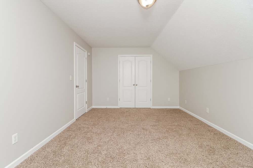 Building Photo - 1502 Huddersfield Dr