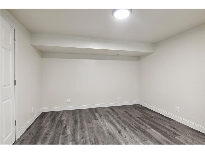 Bedroom 4 - 6239 Xerxes Ave S