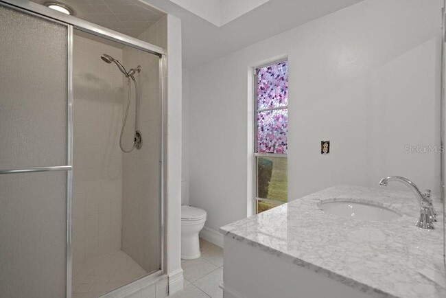 Building Photo - 5524 Gridley Ln