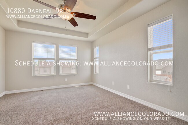 Building Photo - 10880 Darneal Dr