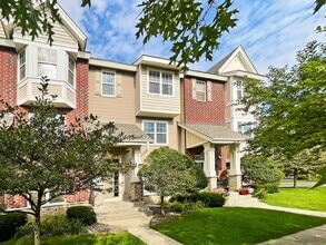 Building Photo - 11903 Emery Village Dr N