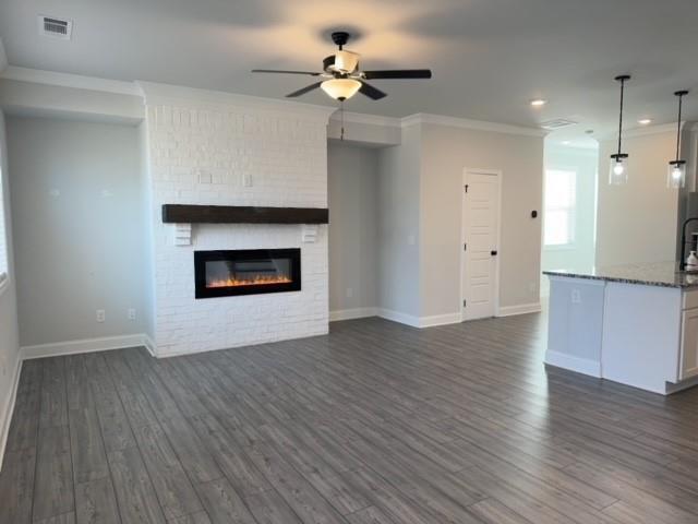 Building Photo - 4635 Cypress Park Dr