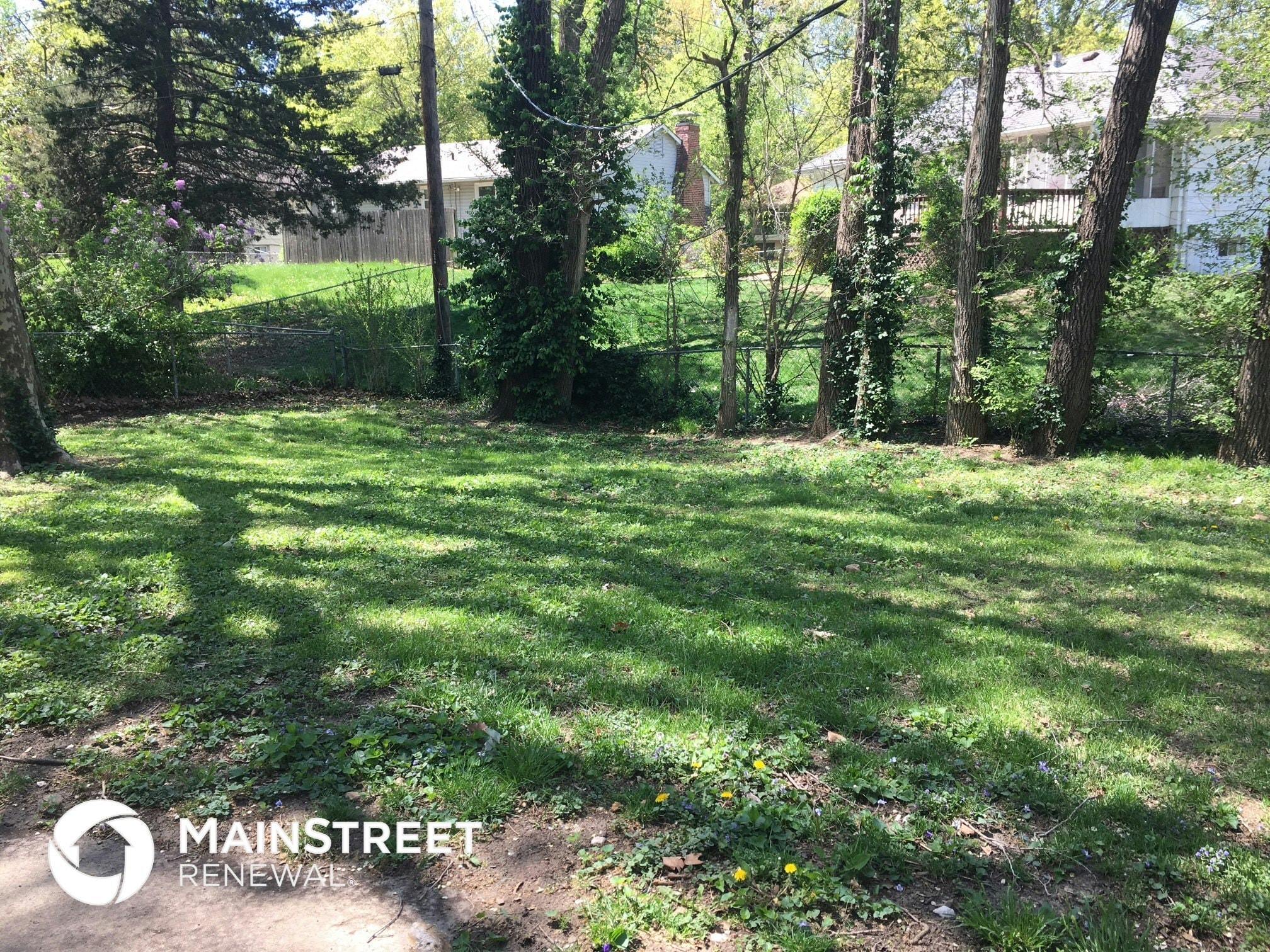 Building Photo - 7200 Willow Ave