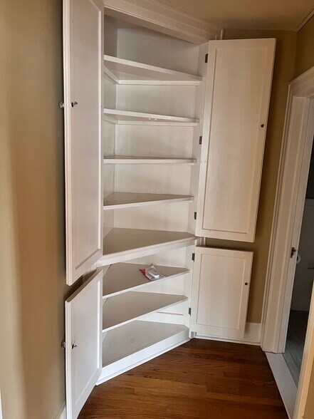 Building Photo - 30 Jay St