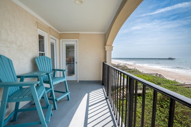Building Photo - PLAN AND SECURE YOUR WINTER GETAWAY NOW, W...