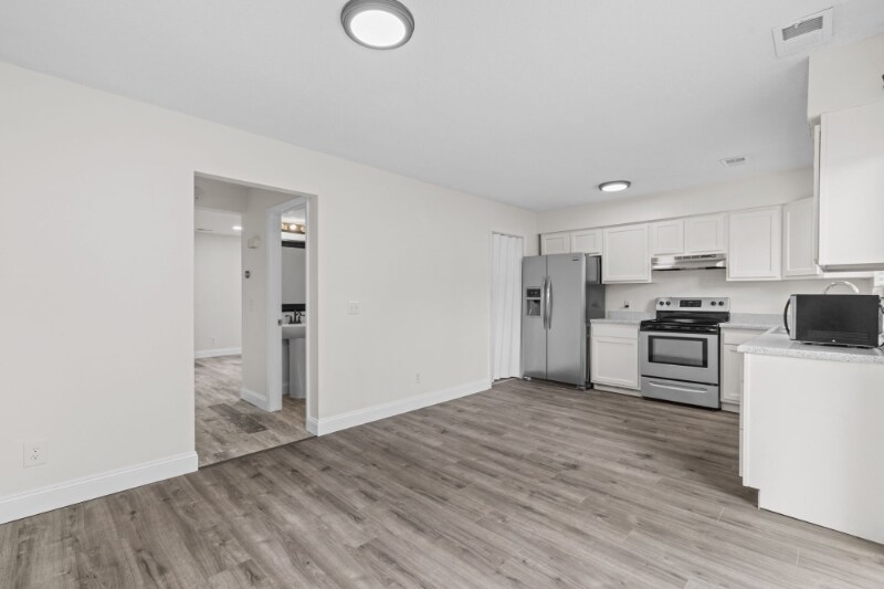 Building Photo - 1328 Sunny Slope Dr