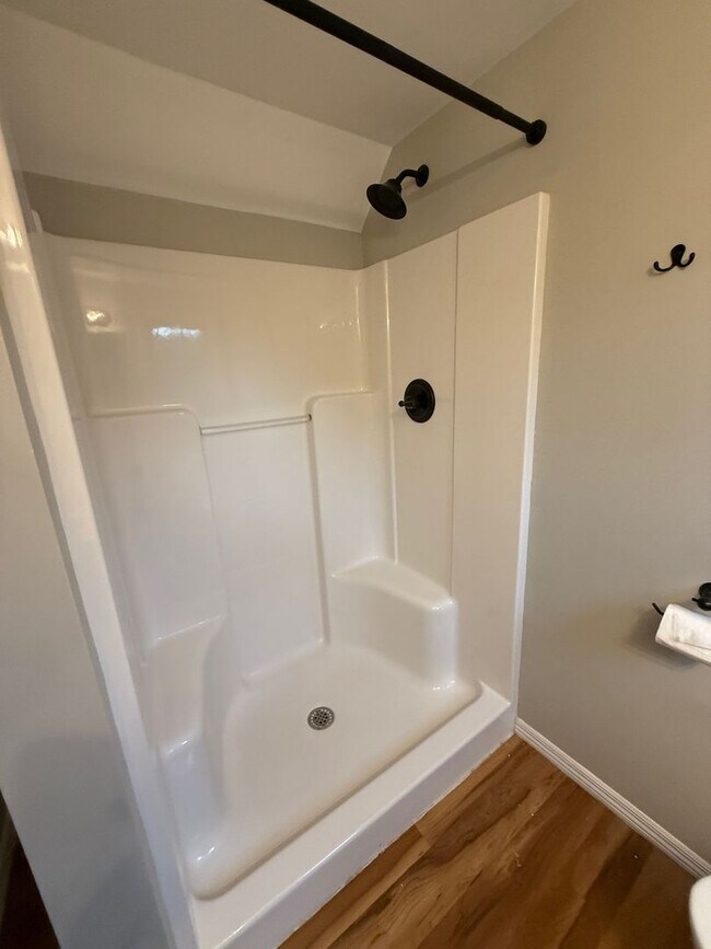 Building Photo - 4383 Porter Hollow Dr NE