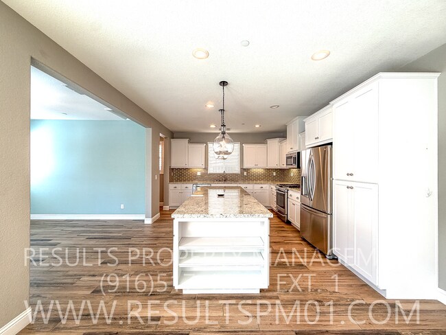Building Photo - 1280 Goldenrod Way