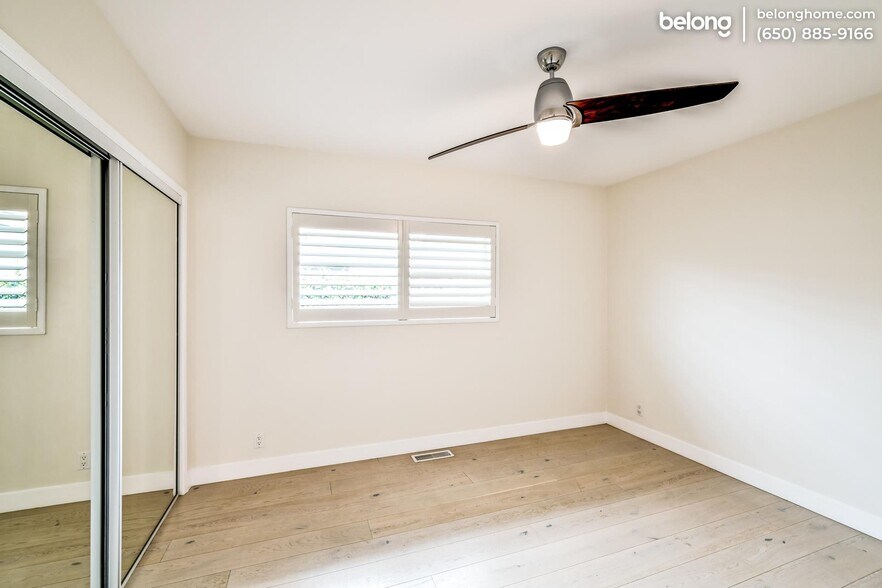 Building Photo - 12459 Braddock Dr