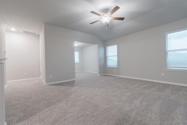 Building Photo - 2838 Dell Hollow Dr