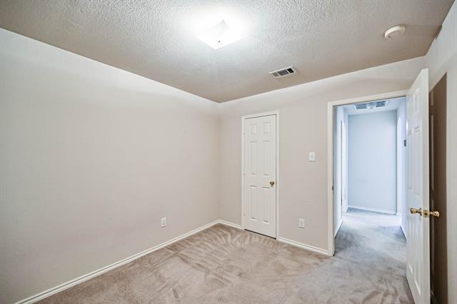 Building Photo - 415 Preston Dr