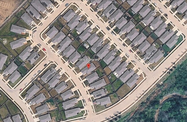 Building Photo - 1816 Barrie Wy