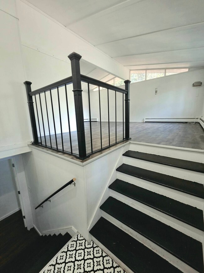 Building Photo - 4609 Stettin Dr