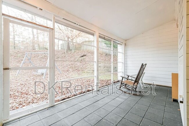 Building Photo - 2969 Meadow Church Rd