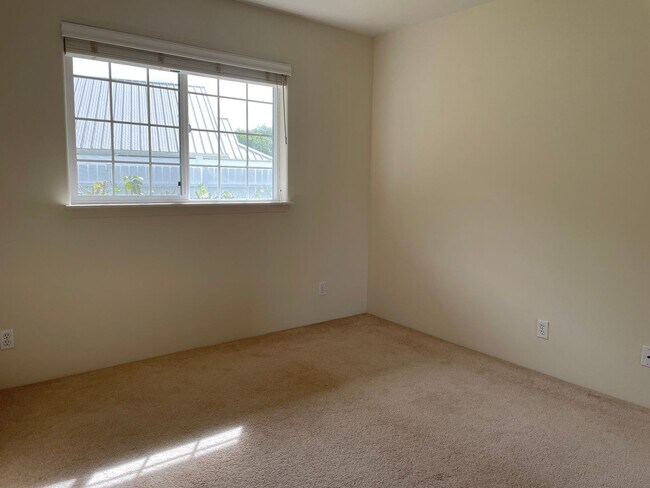 Building Photo - Beckvold, L.C. (1)