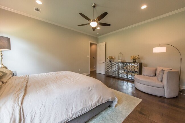 Building Photo - Sherwood Rental