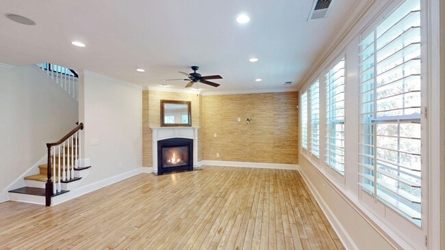 Building Photo - 11052 Preservation Park Dr