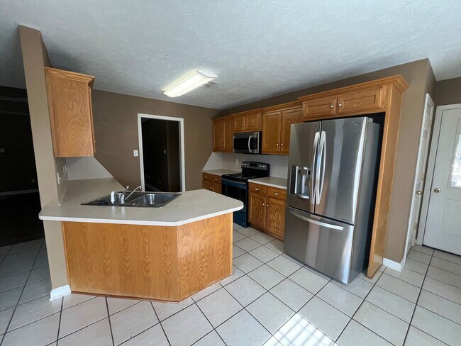 Building Photo - Cabot Rental!