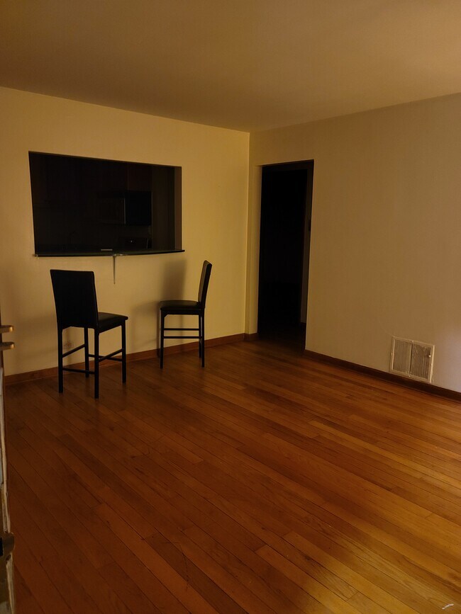 Living Dining Room Combo - 8055 S Rhodes Ave