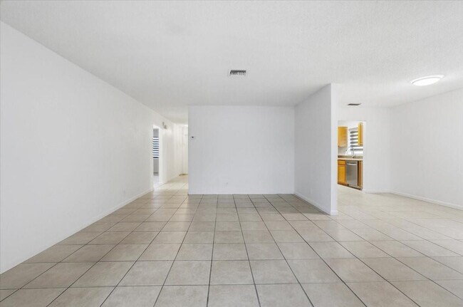 Building Photo - 10151 NW 35th St