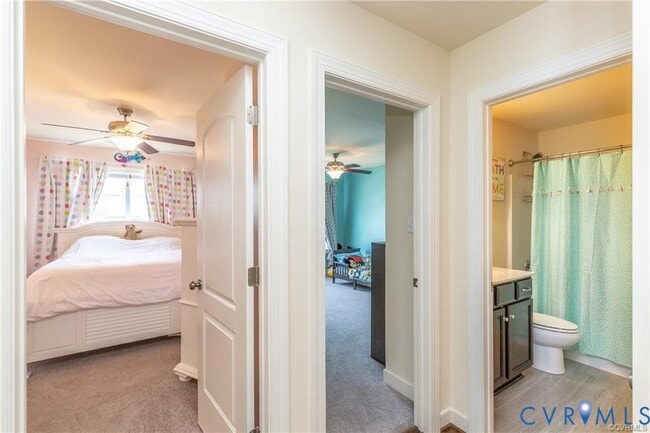 Building Photo - 7358 Pebble Lake Dr