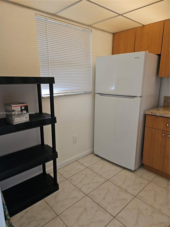 Building Photo - 2800 NW 56th Ave