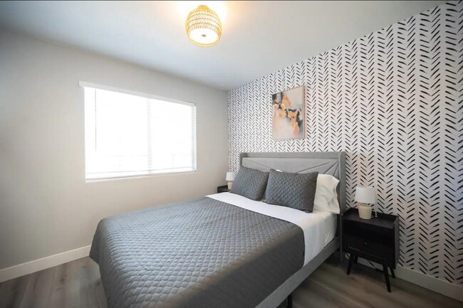 Building Photo - 8322 Montgomery St