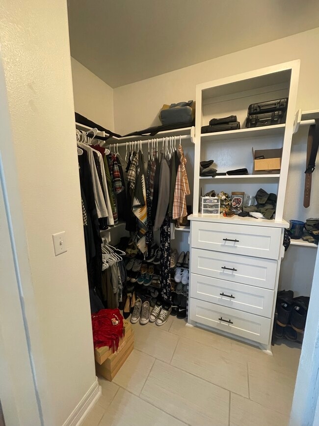 Building Photo - 1810 Monterey Bay Dr