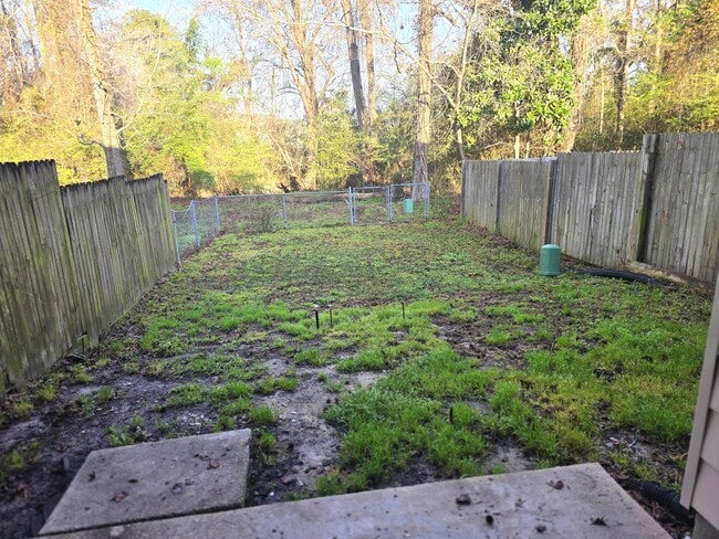 Building Photo - 94 Balsam Rd